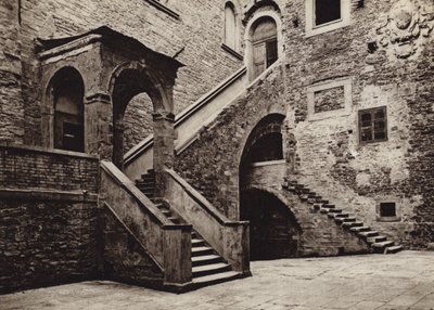 Italien: Cortona, Palazzo Pretorio (s/h foto) af Kurt Hielscher
