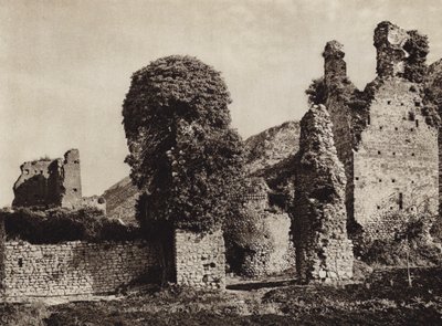 Italien: Ruinerne af Ninfa (s/h foto) af Kurt Hielscher