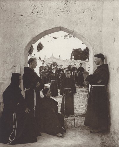 Spanien: I klosterskolen (s/h-billede) af Kurt Hielscher