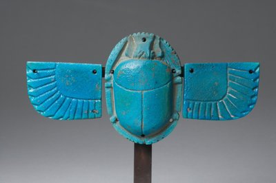 Bevinget skarabæ (fajance) af Late Period Egyptian