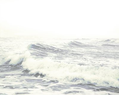 Stormfulde bølger, ca. 2018 (fotografi) af Leah Straatsma