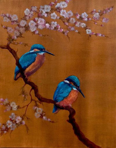 Two Kingfishers & Apple Blossom, 2021 (olie på lærred) af Lee Campbell
