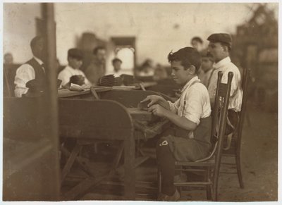 Barnelærling ved De Pedro Casellas Cigar Factory, Tampa, Florida, 1909 af Lewis Wickes Hine