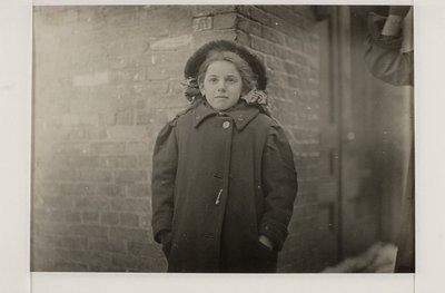 Mary Horn, Hartford, Connecticut, marts 1909 af Lewis Wickes Hine