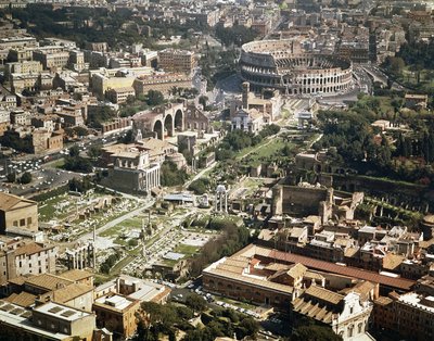 Colosseum eller Flavian Amphitheater, luftfoto, 70-80 e.Kr., Rom, Italien (foto) af Unbekannt Unbekannt