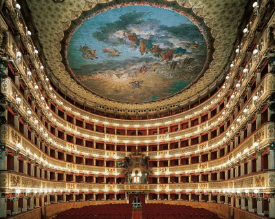 Indvendig visning af scenen i San Carlo Theatre i Napoli af Unbekannt Unbekannt