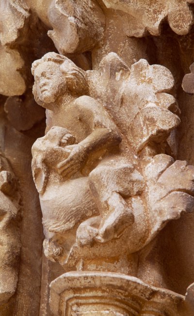 Spanien, Navarra, Ujue, Santa Maria-kirken, arkitektoniske detaljer af Unbekannt Unbekannt
