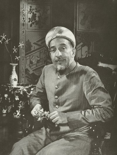 A Mamujee, Esq (s/h-billede) af Lionel Wendt