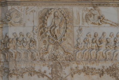 Scener af den sidste dom, Apokalypsehistorier, basrelieffer af Lorenzo Maitani (før 1275-1330) og assistenter, fjerde søjle, facade af katedralen i Orvieto, Umbrien, Italien af Lorenzo Maitani