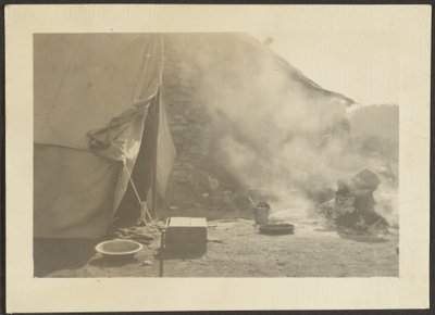[Camp Scene] af Louis Fleckenstein