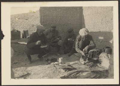 [Campfire Meal] af Louis Fleckenstein