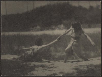 [Dansere i haven] af Louis Fleckenstein