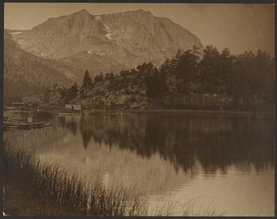 [June Lake] af Louis Fleckenstein