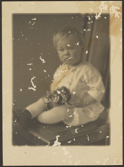 [Portræt af en baby] af Louis Fleckenstein