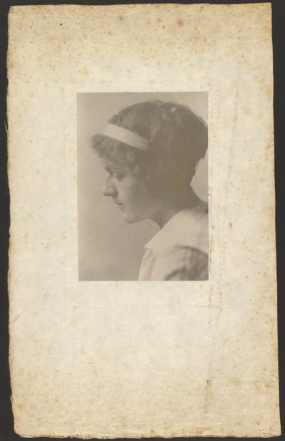 [Sara Holin] af Louis Fleckenstein