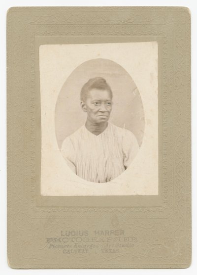 Foto af en kvinde, ca. 1910. af Lucius Harper