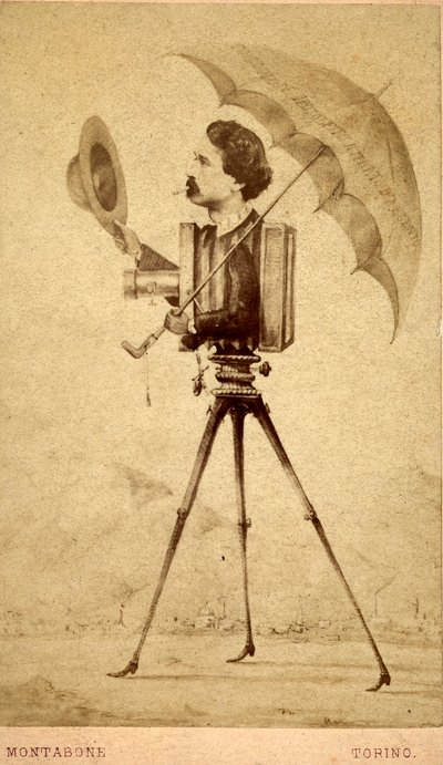 Karikatur af fotograf og kamera af Luigi Montabone