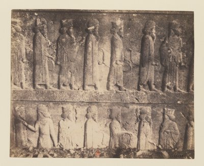 Se 13 - Persepolis. Apadana-relief af Luigi Pesce