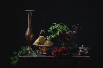 Stemningsfuldt frugtstilleben af Lydia Jacobs