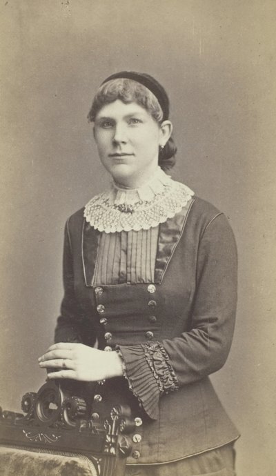 Uden titel portræt af siddende kvinde, 186581. af Lyman W. Colby