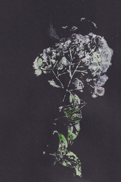 Moody Floral Impression af Maira Ribena