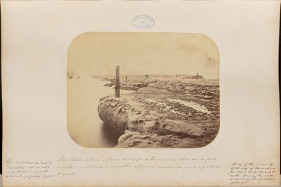 Studie af indersiden af Pernambuco-revet set mod nord og med den kunstige mur, der er bygget for at beskytte havnen. af Marc Ferrez