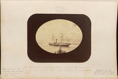 Recife i Pernambuco viser dampskibet Pará fra den nationale linje inde i havnen og et udenlandsk dampskib på ankerpladsen udenfor af Marc Ferrez