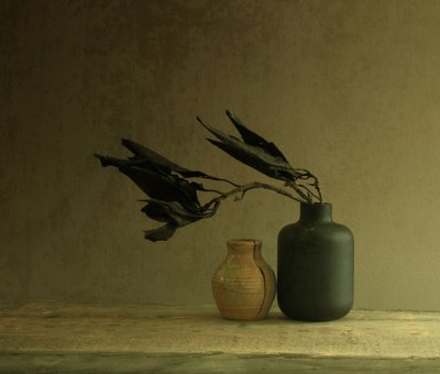 Minimalistisk stilleben med blade af Margaret Halaby