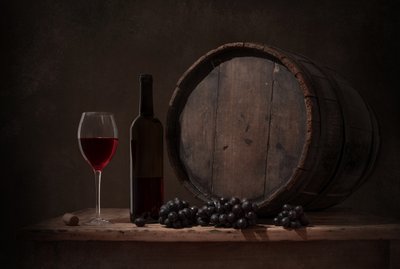 Rustikt stilleben med vin af Margareth Perfoncio