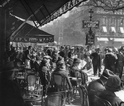 Cafe de la Paix, Paris, 1937 af Martin Hurlimann