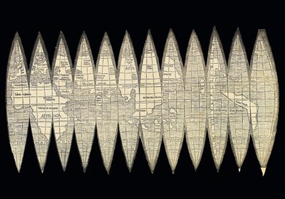 Verdenskort i form af et sæt jordklode-klodser, 1507 af Martin Waldseemuller