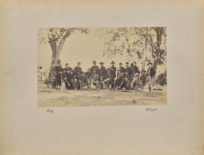 Burnside og personale af Mathew B. Brady