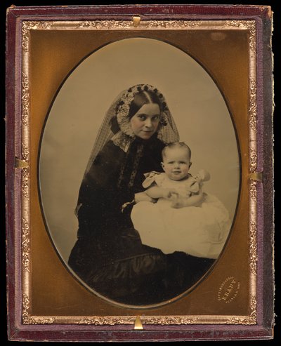 [Portræt af en kvinde og et barn] af Mathew B. Brady