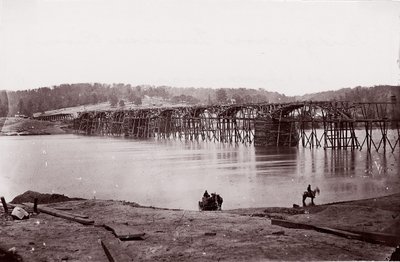 Bro over Tennessee River ved Chattanooga, ca. 1864. af Mathew Brady