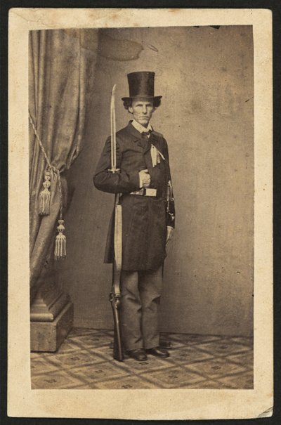 James Henry Lane (1814-1866), politiker og leder af Free State Party of Kansas, portræt i fuld længde, med pistol (sepiafoto) af Mathew B. Brady