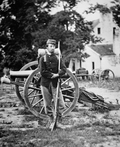 Privat D.W.C. Arnold, Union Army, fotograferet nær Harper