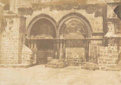 Facaden af ​​Den Hellige Gravs Kirke, Jerusalem nr. 1, 19. august 1850. af Maxime Du Camp