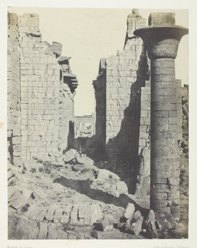 Karnak-paladset, Bubastitternes domstol og hovedindgangen til Hypostyle Hall; Theben af Maxime Du Camp