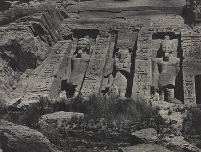 Den sydlige del af Hathors klippeudskårne tempel, Abu Simbel af Maxime Du Camp