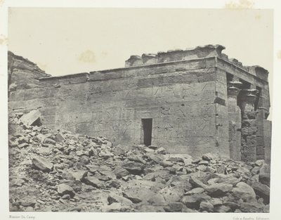 Dantour Ancient Tantour Temple, dedikeret til Osiris-Isis-Horus-triaden, Nubia, 184951. af Maxime Du Camp