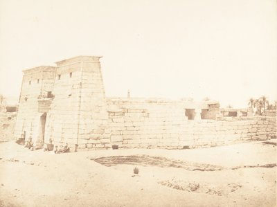 Generelt billede af Khons-templet i Karnac, Theben, 1849-50. af Maxime Du Camp