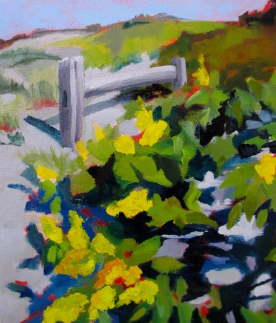 Solrig sti med gule blomster af Maxine Shore
