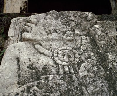 Stel i hus A, gårdhave 2 i slottet af Mayan