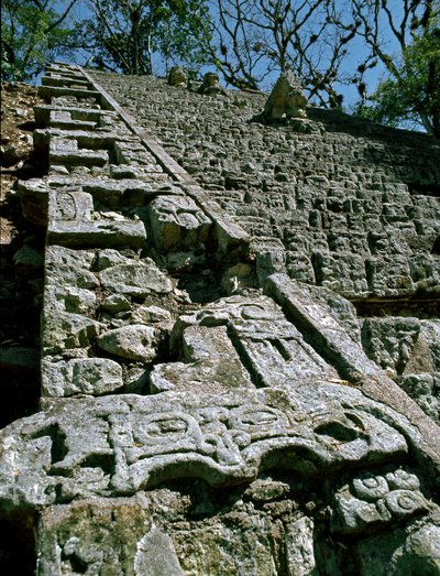 Udsigt over Hieroglyphic Stairway, 743 e.Kr af Mayan