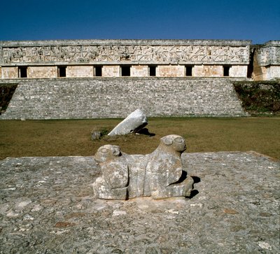 Udsigt over guvernørens palads, alter for de to jaguarer, 9.-10. århundrede af Mayan