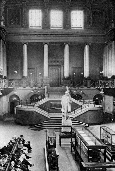 Central Hall, Euston Station, London, 1926-1927. af McLeish