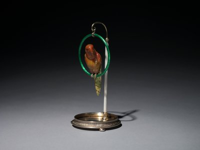 Papegøje på en aborre (papegøje), firma af Peter Carl Fabergé (1846-1920) af Michael Evlampievich Perkhin