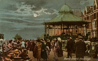 Bandstativ, Hastings, Sussex, c1914. af Milton