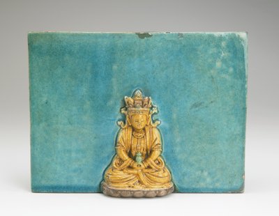 Flise med figur af Buddha Amitabha (keramik) af Ming Dynasty Chinese School