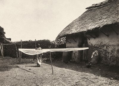 Bygning af et imperium i den fascistiske tidsalder: forberedelser til vævning, 09/05/1936 (s/h foto) af Modestino Baldinetti